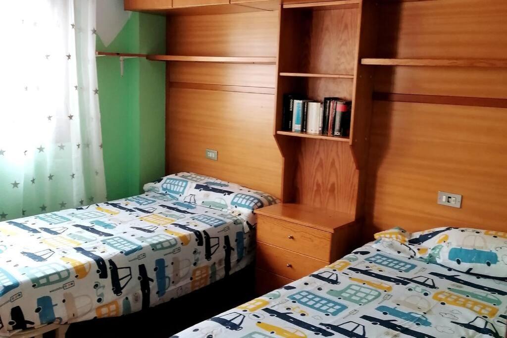 Apartamento Para 6 Personas En Barbastro Ngoại thất bức ảnh